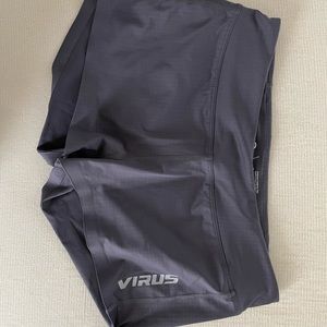 Medium virus shorts